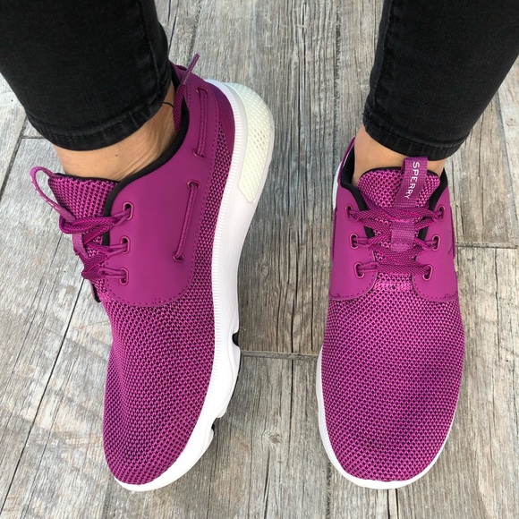 🍇Sperry  sneakers 🍇New in a box 🍇Price Firm - Picture 2 of 8